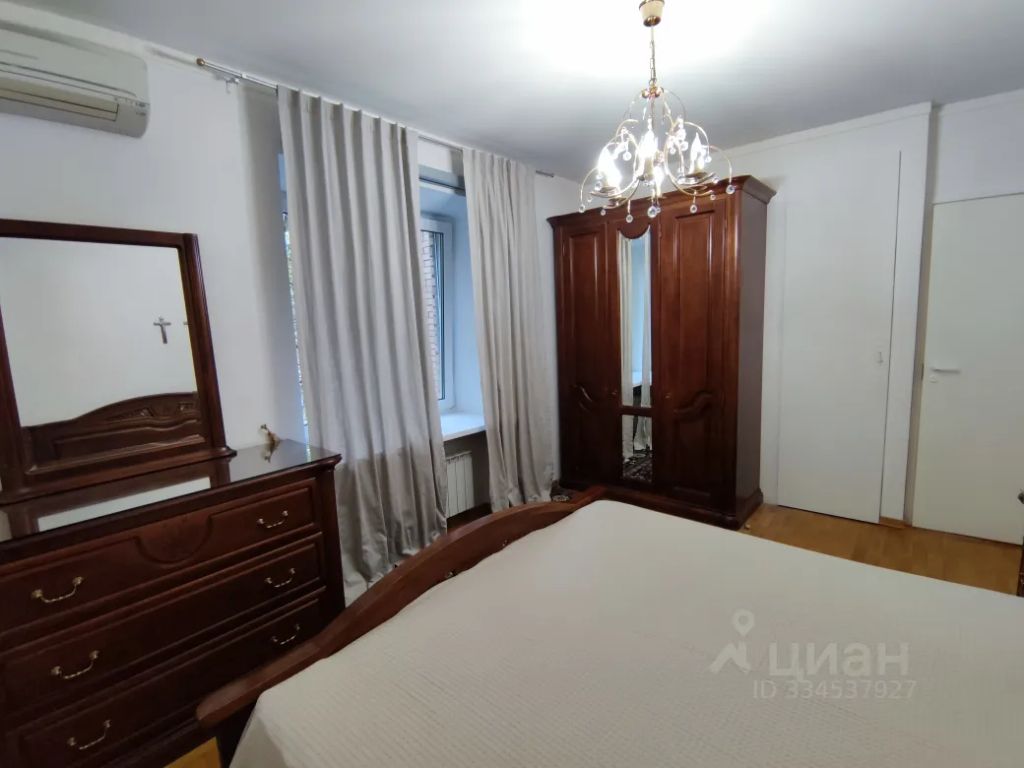 m. Mayakovskaya: Apartment, 2-rooms