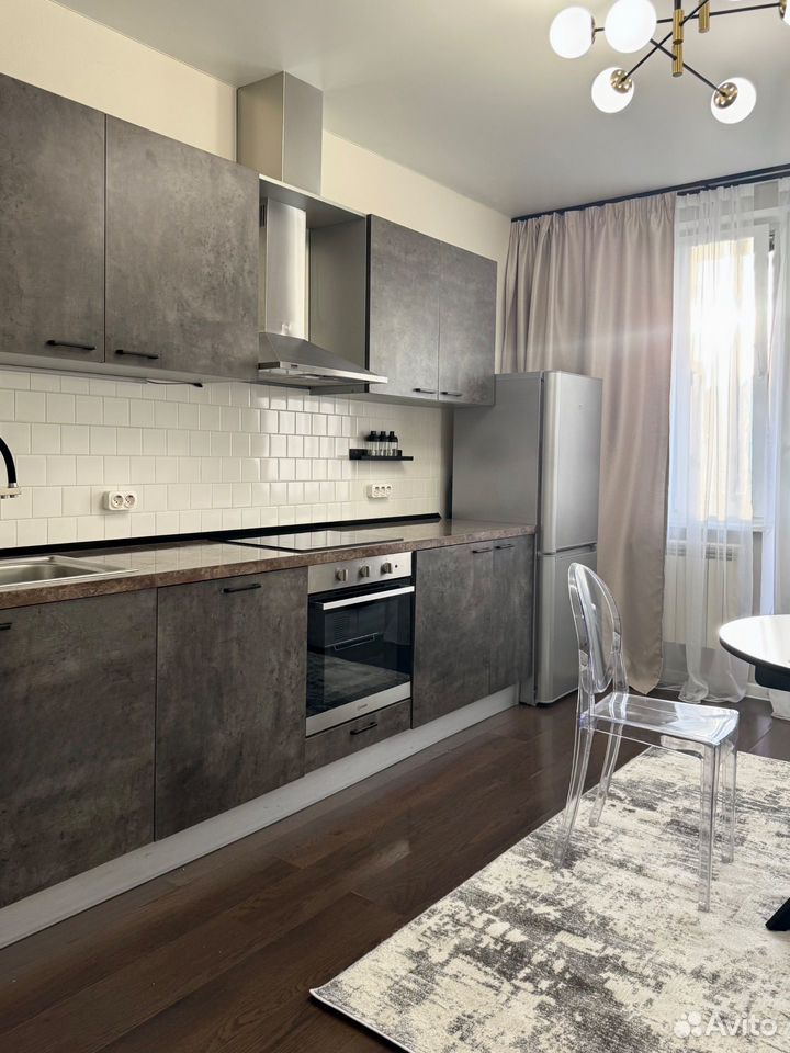 m. Ulitsa 1905 goda: Apartment, 2-rooms