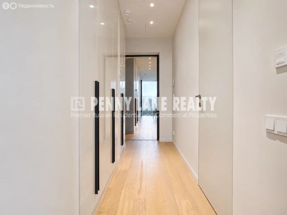 m. Delovoy tsentr (Vystavochnaya): Apartment, 3-rooms