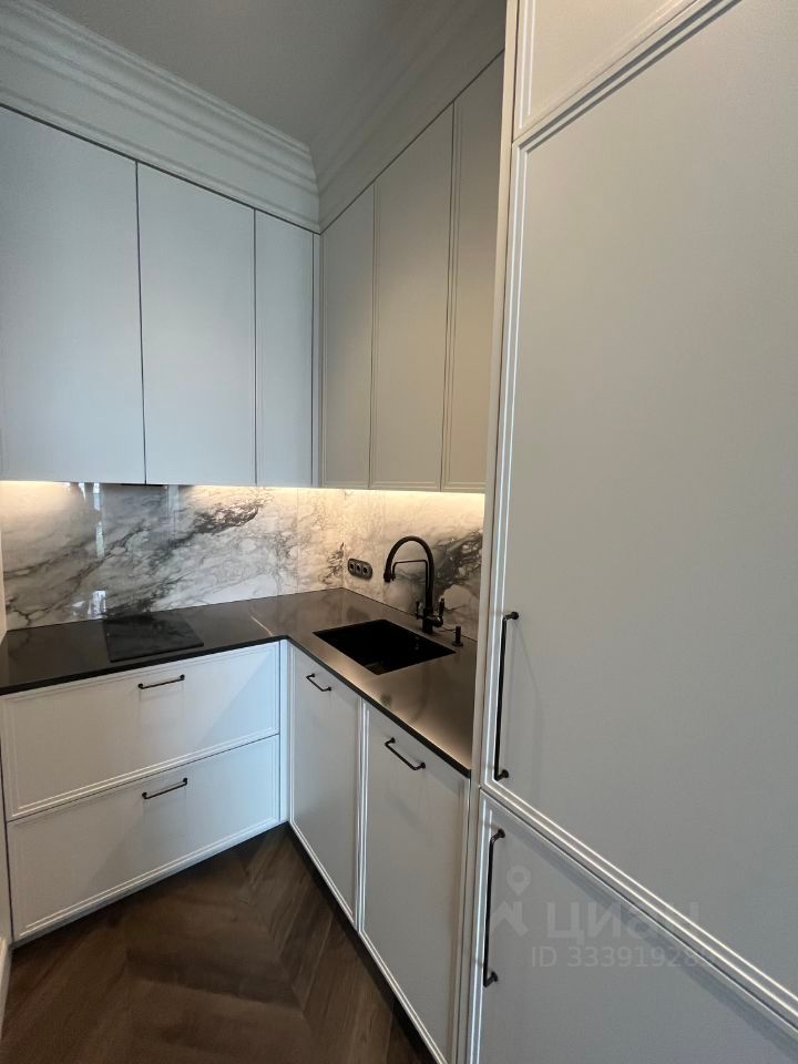 m. Maryina Roscha: Apartment, 2-rooms