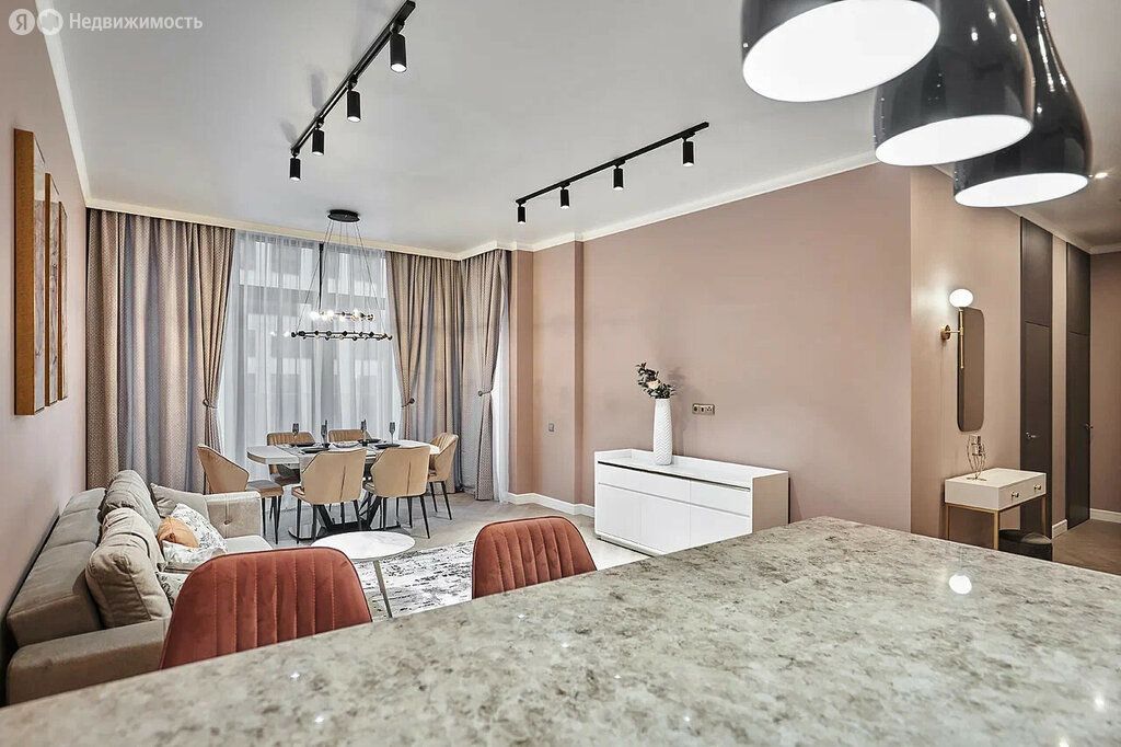 m. Minskaya: Apartment, 3-rooms