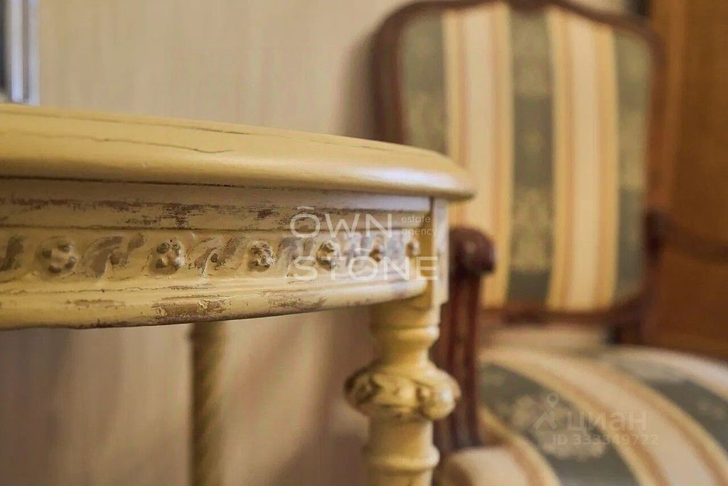 m. Kropotkinskaya: Apartment, 4-rooms