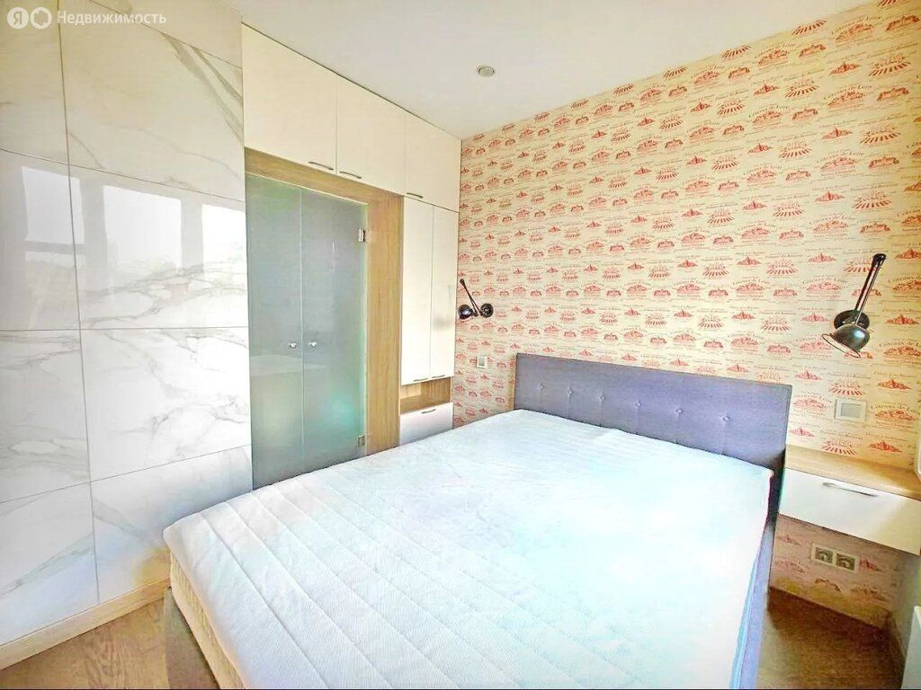 m. Narodnoe Opolchenie: Apartment, 1-rooms