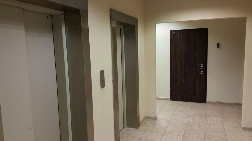 m. Vodny stadion: Apartment, 3-rooms