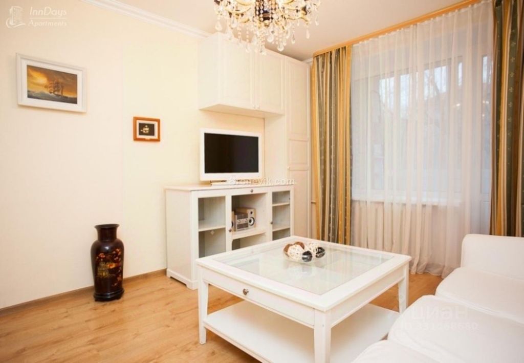 m. Molodezhnaya: Apartment, 1-rooms