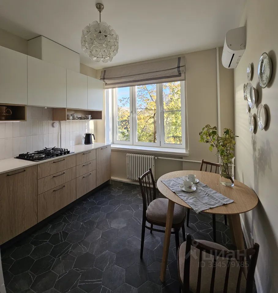 m. Barrikadnaya: Apartment, 2-rooms