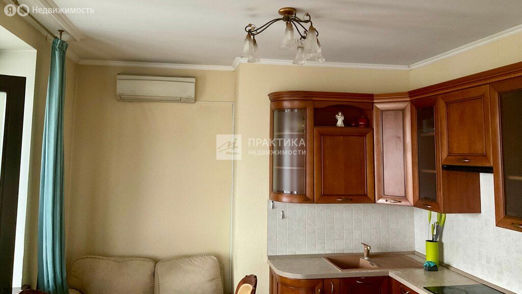 m. Shelepikha: Apartment, studio