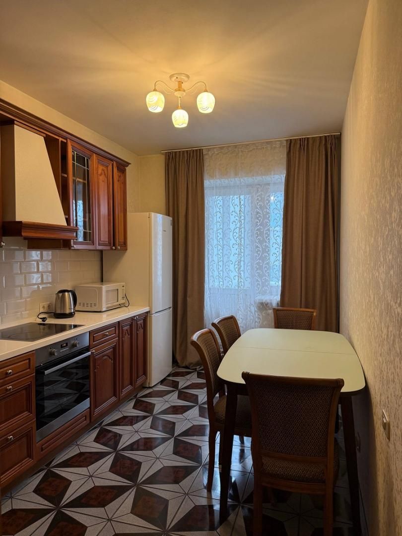 m. Trubnaya: Apartment, 2-rooms