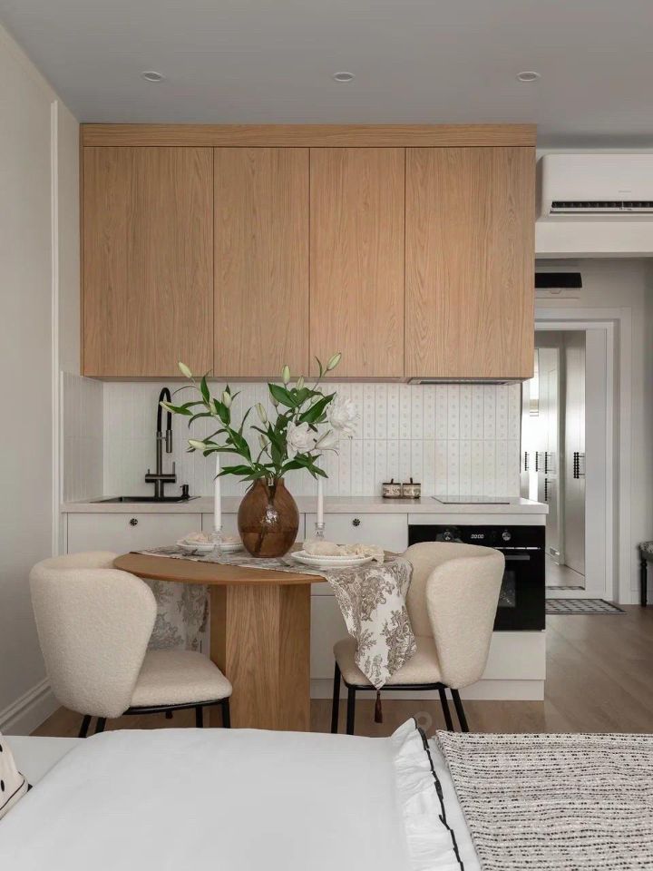 m. Aminyevskaya: Apartment, studio