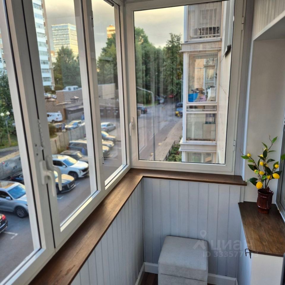 m. Dmitrovskaya: Apartment, 2-rooms