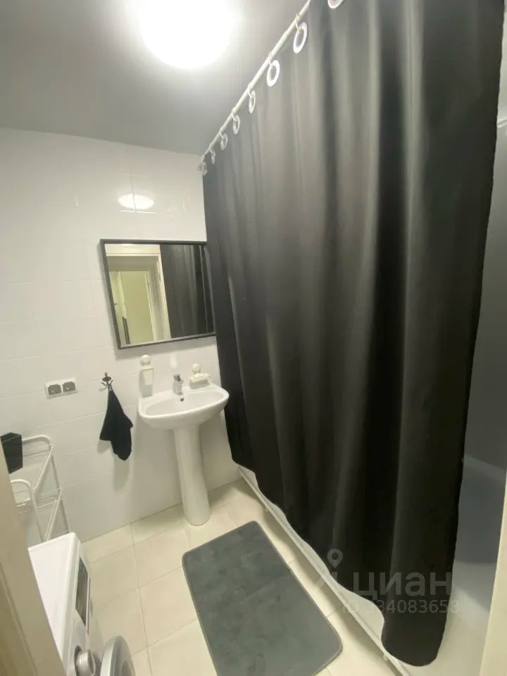 m. Pyatnitskoe shosse: Apartment, 2-rooms