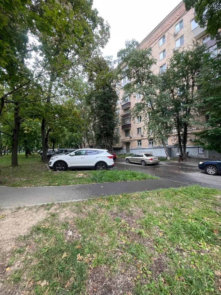 m. Novatorskaya: Apartment, 2-rooms