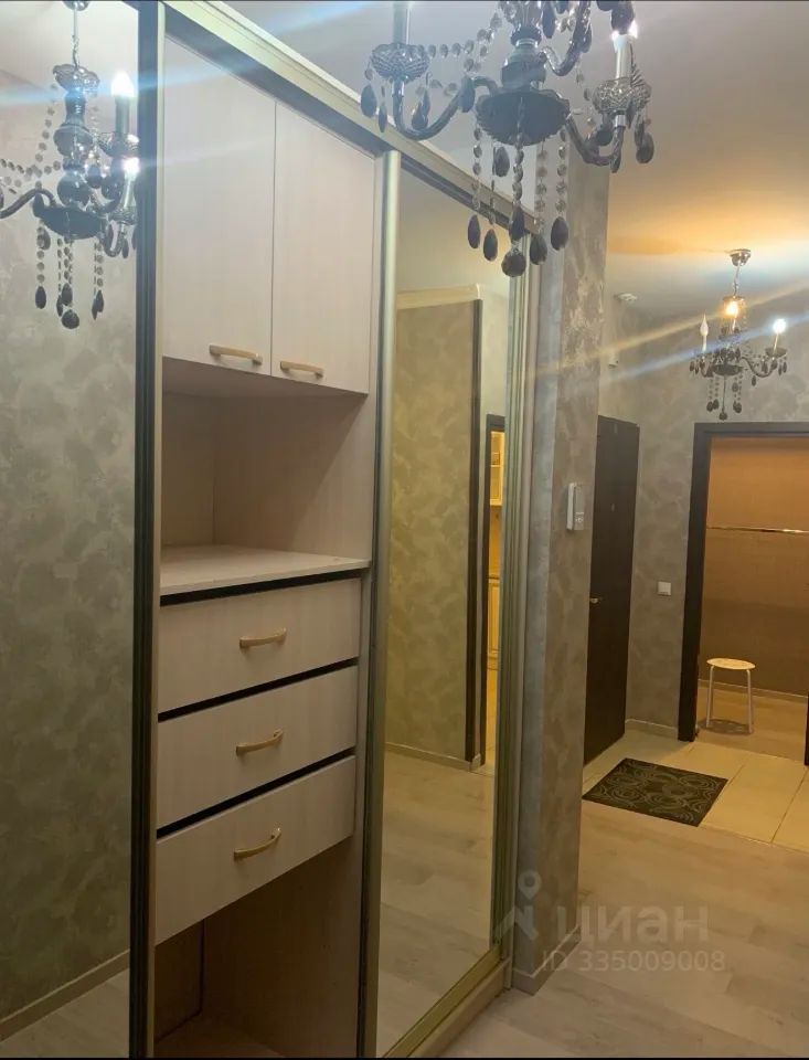 m. Pyatnitskoe shosse: Apartment, 2-rooms