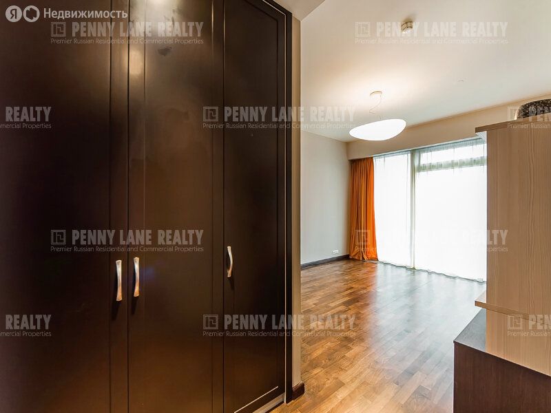 m. Delovoy tsentr: Apartment, 4-rooms