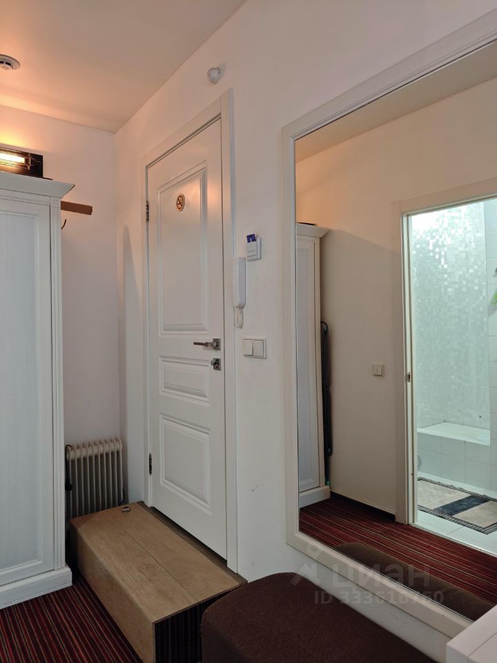 m. Sretensky bulvar: Apartment, studio