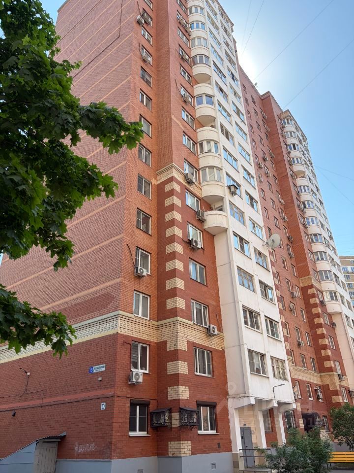 m. Ukhtomskaya: Apartment, 3-rooms