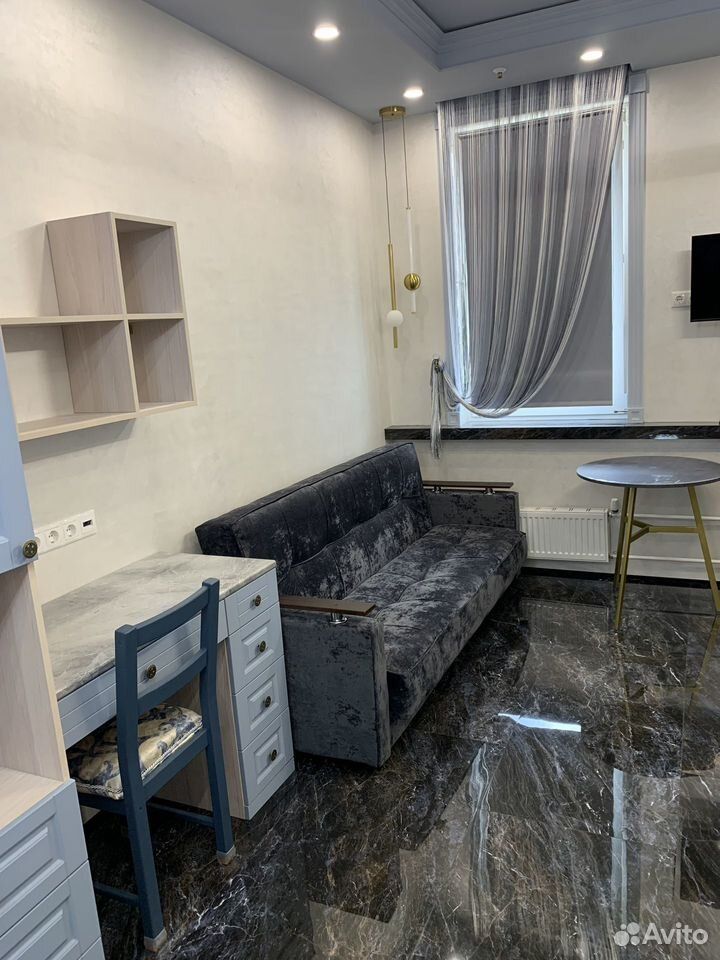 m. Botanichesky sad: Apartment, studio