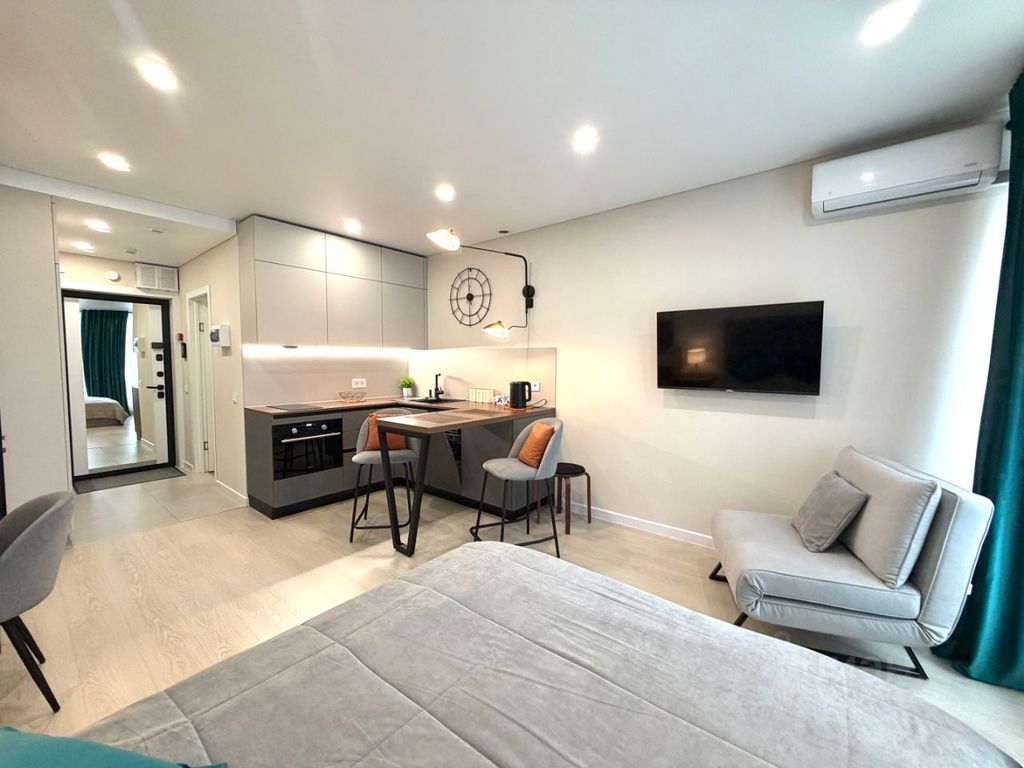 m. Verkhnie Likhobory: Apartment, studio