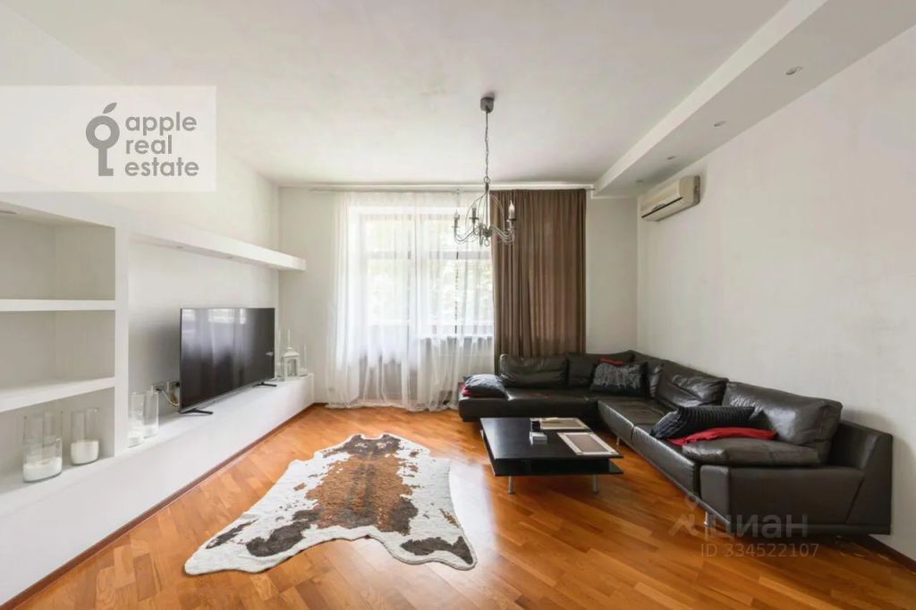 m. Mayakovskaya: Apartment, 2-rooms