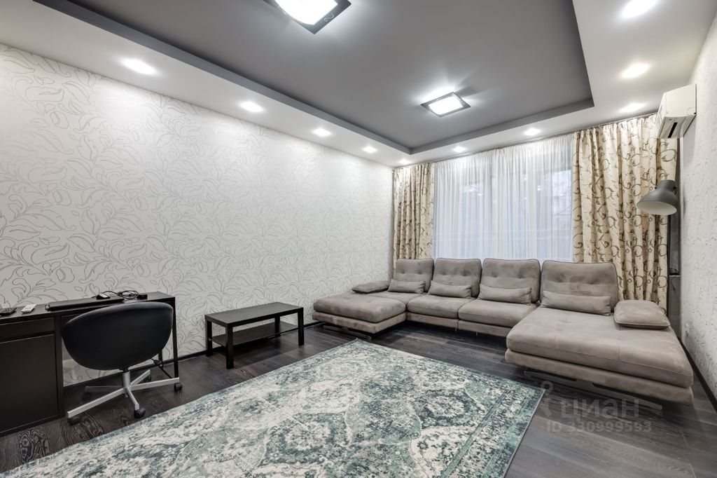 m. Sretensky bulvar: Apartment, 2-rooms