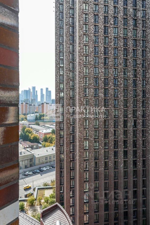 m. Ulitsa 1905 goda: Apartment, 3-rooms