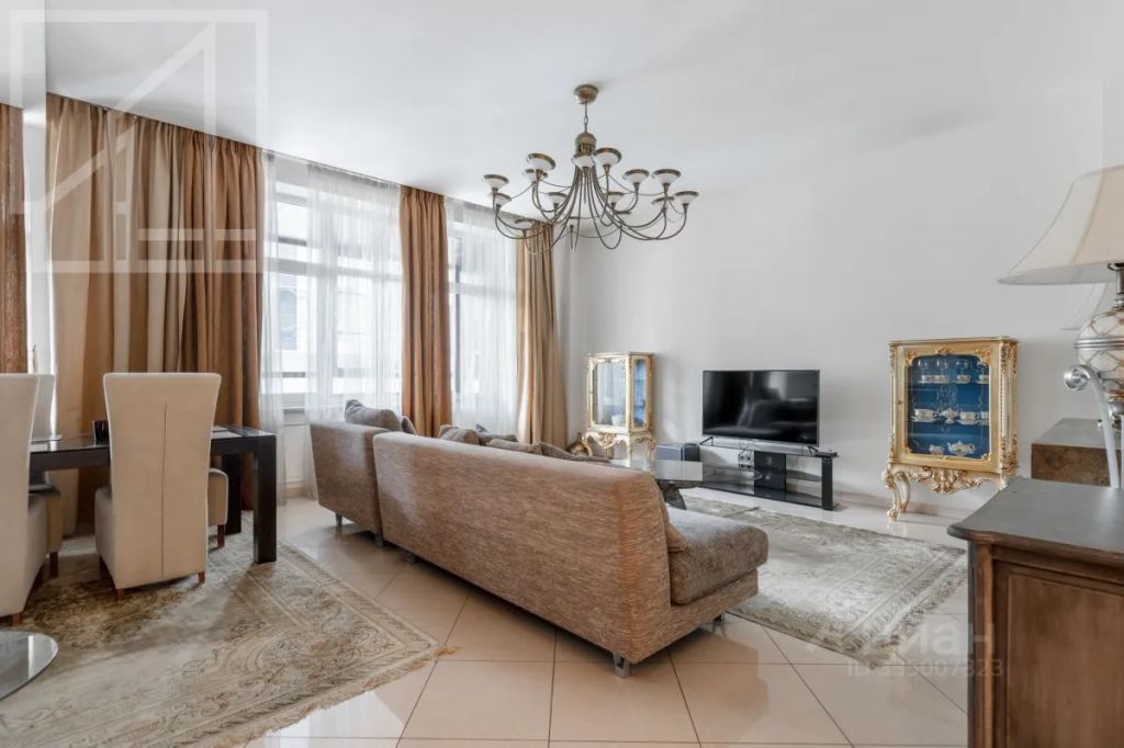 m. Ulitsa 1905 goda: Apartment, 2-rooms
