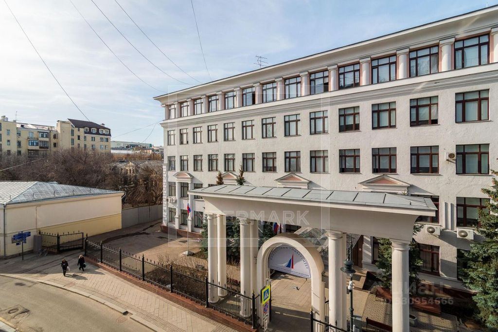 m. Kitay-gorod: Apartment, 3-rooms