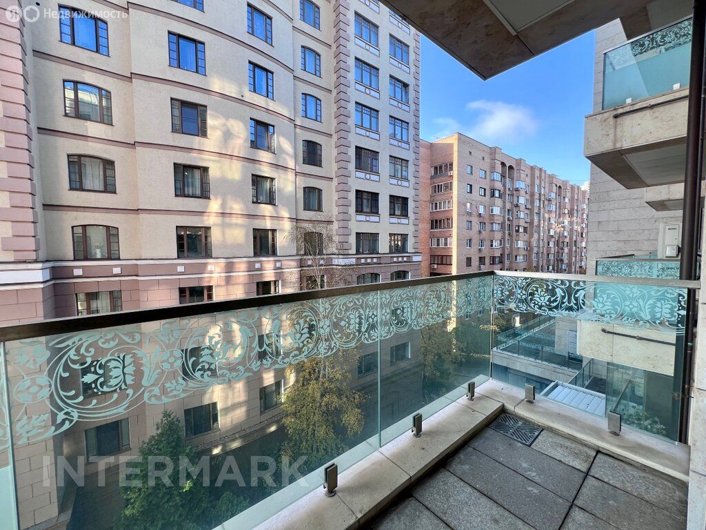 m. Smolenskaya: Apartment, 4-rooms