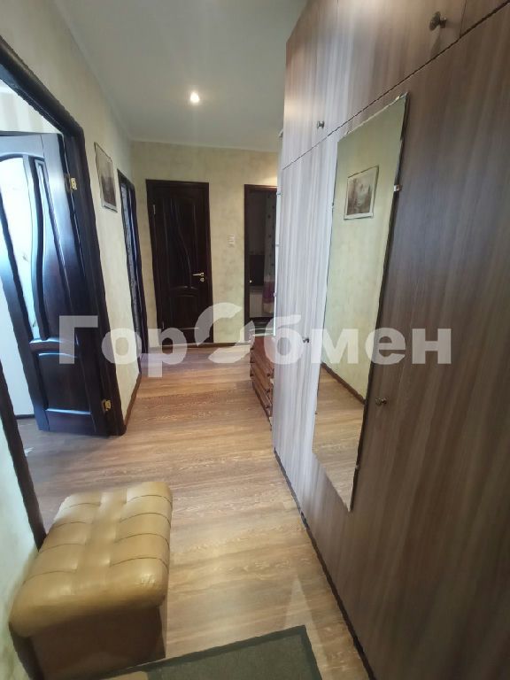 m. Novoperedelkino: Apartment, 2-rooms