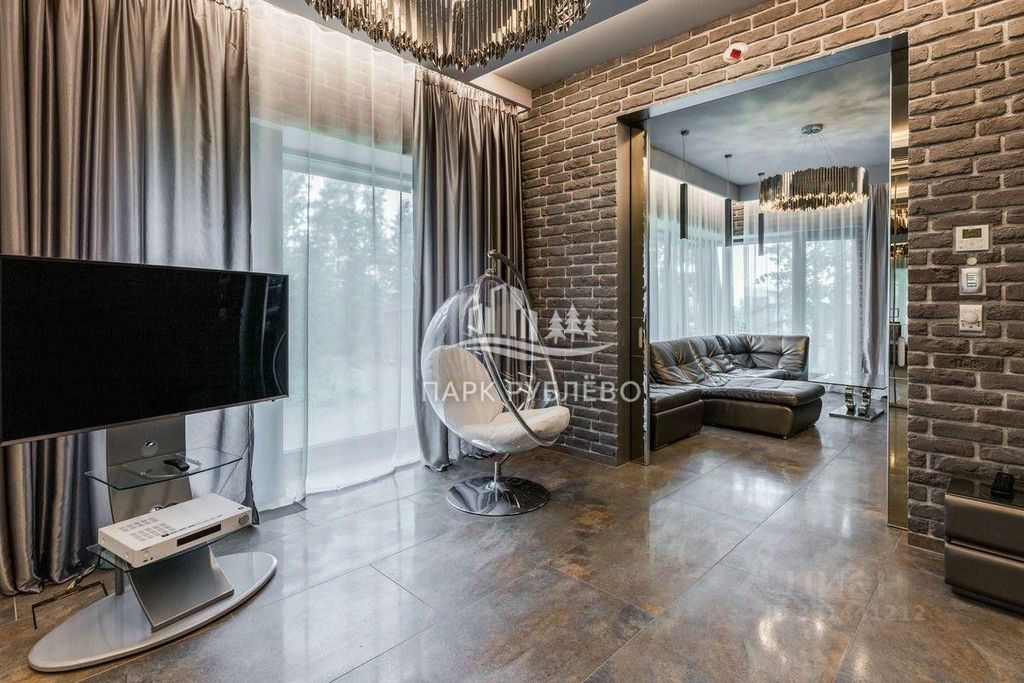 m. Myakinino: Apartment, 3-rooms