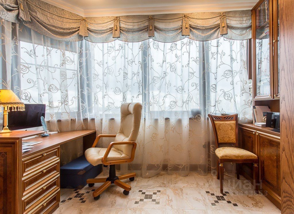 m. Michurinsky prospekt: Apartment, 3-rooms