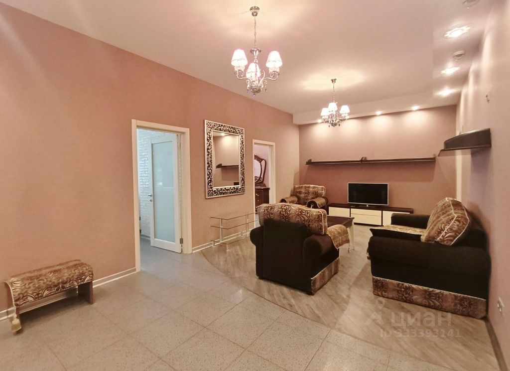 m. Oktyabrskoe pole: Apartment, 2-rooms