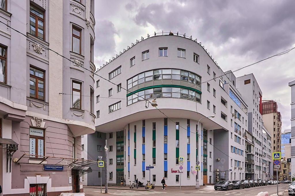 m. Smolenskaya: Apartment, 3-rooms