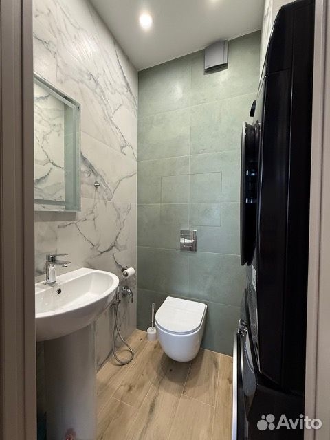 m. ZIL: Apartment, 3-rooms
