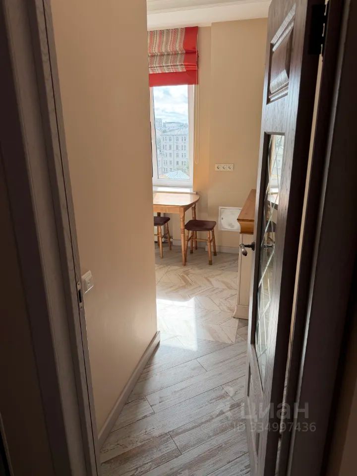 m. Krasnye vorota: Apartment, 2-rooms