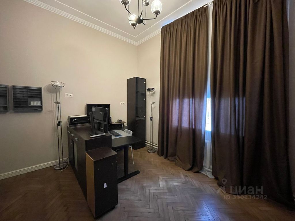 m. Mayakovskaya: Apartment, 2-rooms