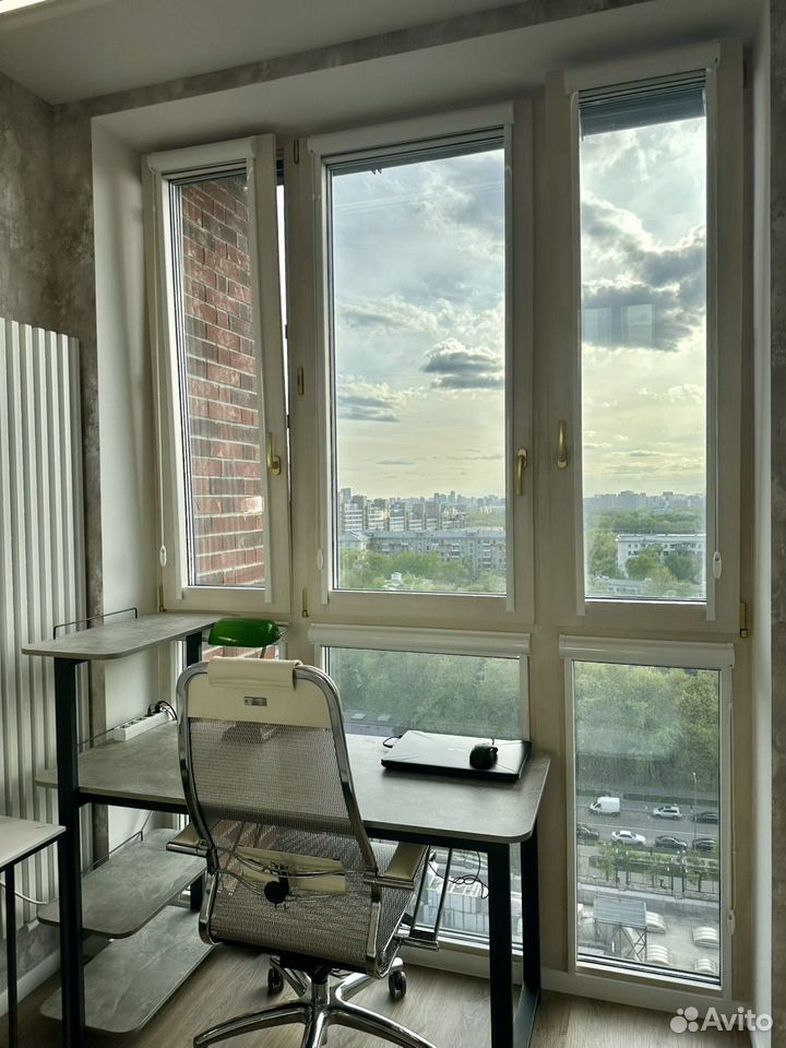 m. Vodny stadion: Apartment, studio