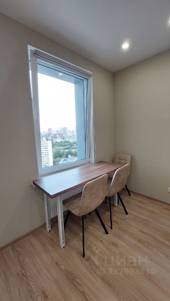 m. Prospekt Vernadskogo: Apartment, 2-rooms