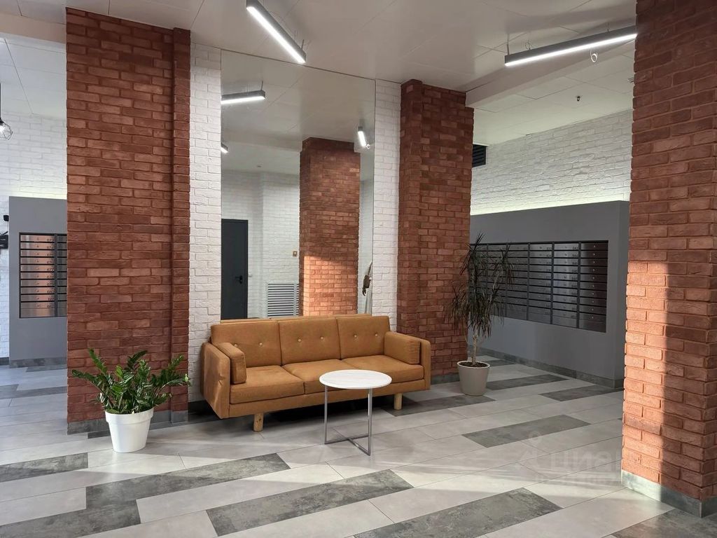 m. Oktyabrskoe pole: Apartment, 1-rooms