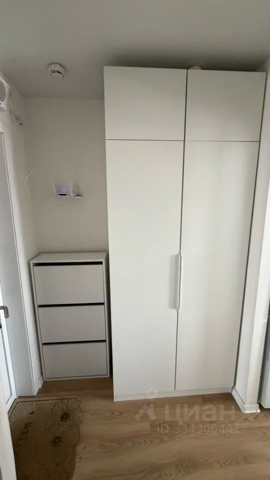 m. Kalitniki: Apartment, studio