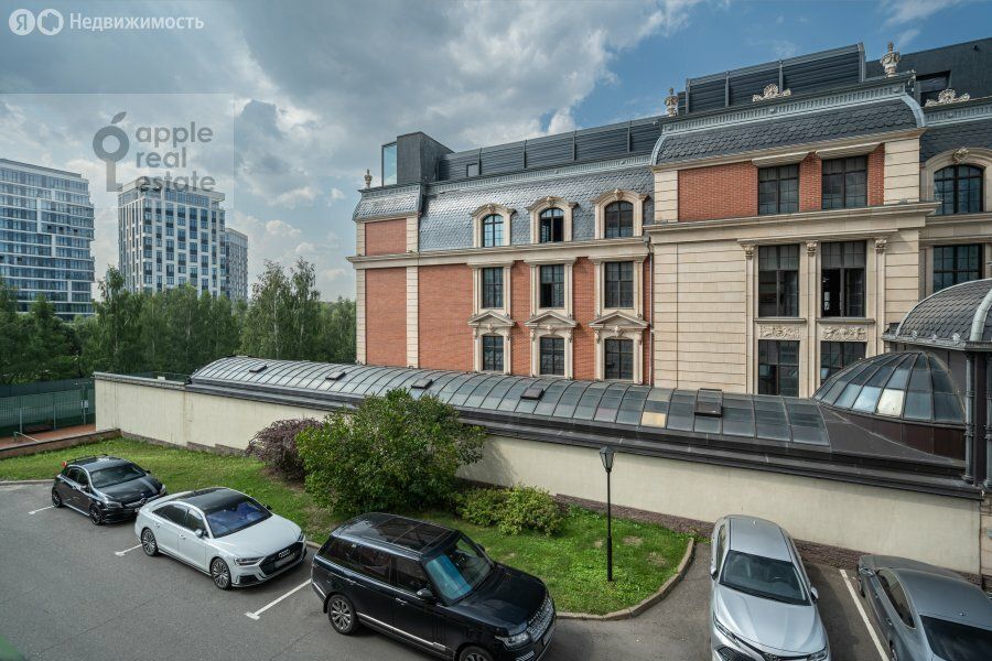 m. Minskaya: Apartment, 3-rooms