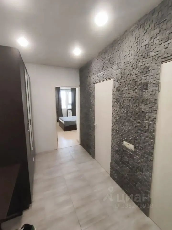 m. Olgino: Apartment, 2-rooms