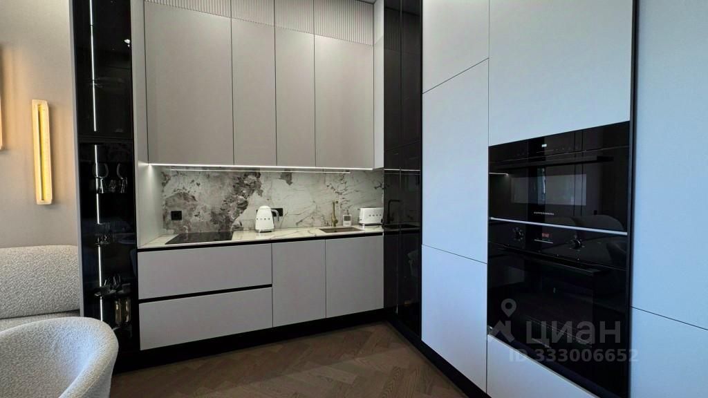 m. Oktyabrskoe pole: Apartment, 2-rooms