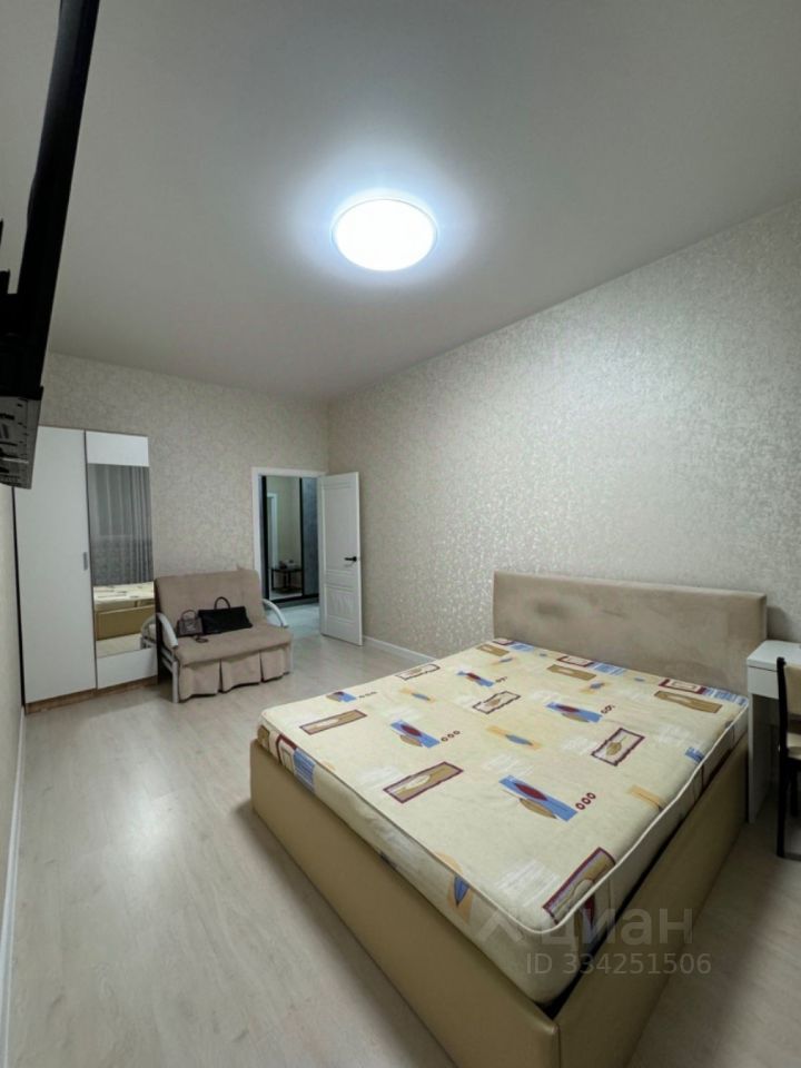 m. Rabochy Poselok: Apartment, 1-rooms