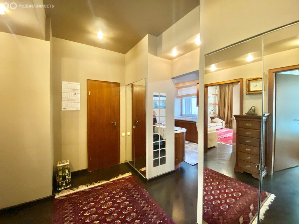 m. Krasnopresnenskaya: Apartment, 2-rooms