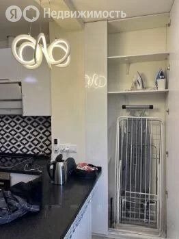 m. ZIL: Apartment, 1-rooms