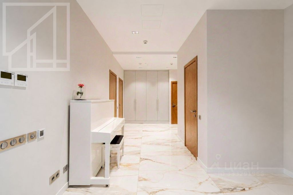 m. Poklonnaya: Apartment, 4-rooms