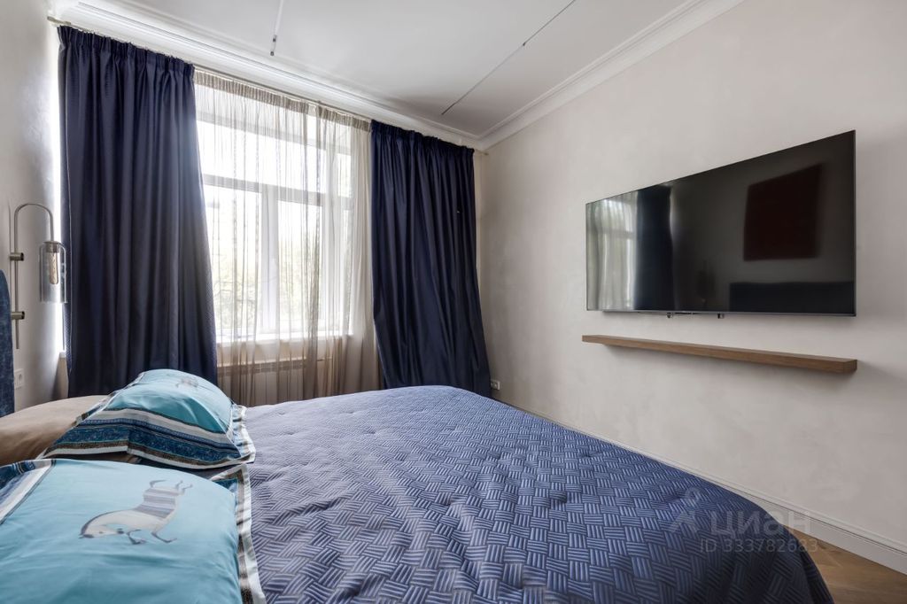 m. Kievskaya: Apartment, 3-rooms