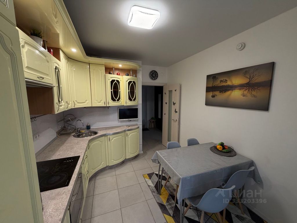 m. Ulitsa Dmitrievskogo: Apartment, 2-rooms