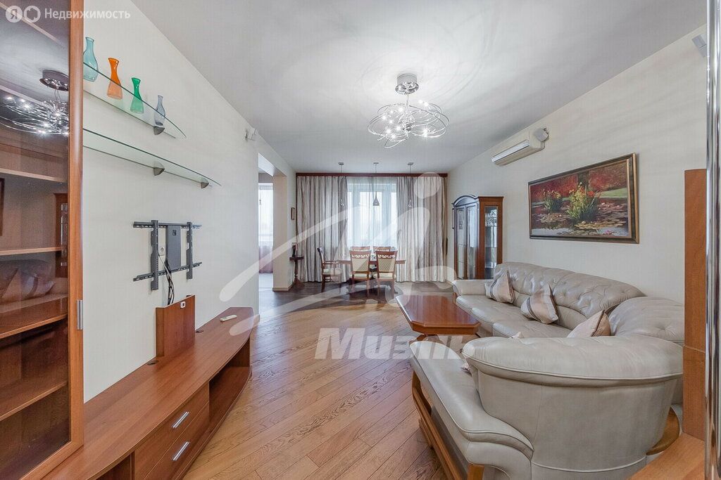 m. Zorge: Apartment, 2-rooms
